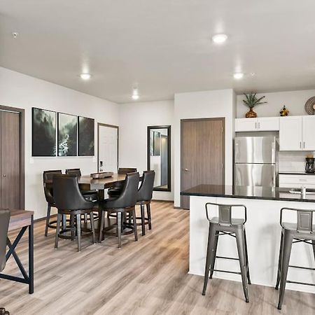 Spacious New 2 Bed 2 Bath Apt By Downtown Spokane Kültér fotó