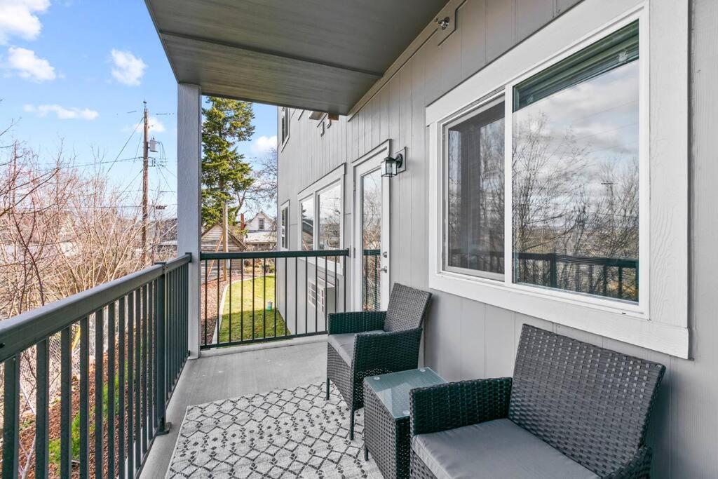 Spacious New 2 Bed 2 Bath Apt By Downtown Spokane Kültér fotó